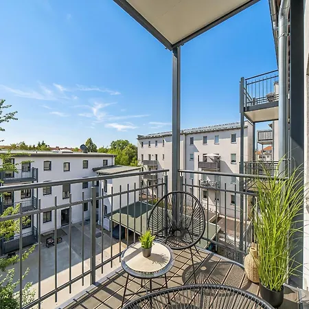Apartament A7 Ruhiges 3-zimmer-studio Mit Balkon